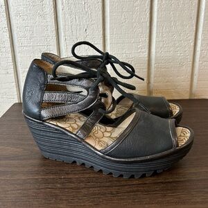 Fly London Yeji Lace Up Wedges, size 37.